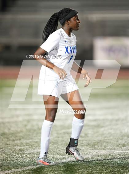 Thumbnail 3 in Xavier College Prep @ Perry (AIA 6A Semifinal) photogallery.