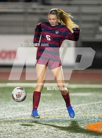 Thumbnail 2 in Xavier College Prep @ Perry (AIA 6A Semifinal) photogallery.
