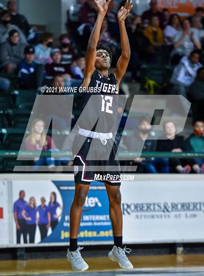 Thumbnail 1 in Arp @ Atlanta (UIL 3A Area Playoff) photogallery.