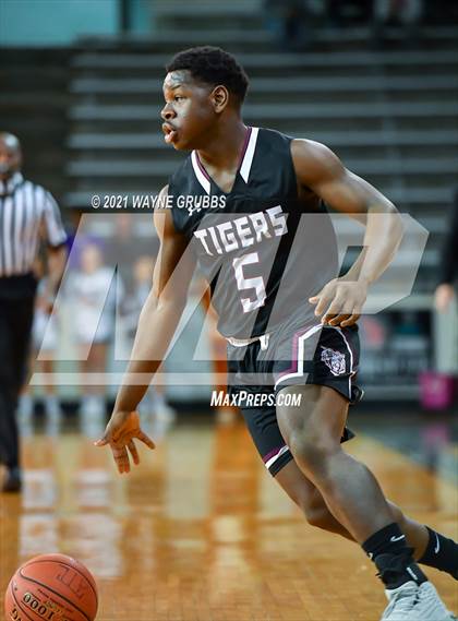 Thumbnail 2 in Arp @ Atlanta (UIL 3A Area Playoff) photogallery.