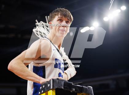 Thumbnail 3 in Shelton vs. Maywood/Hayes Center (NSAA Class D2 Final) photogallery.
