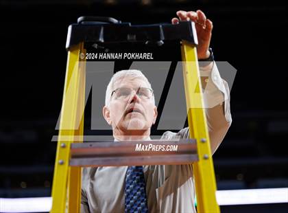 Thumbnail 1 in Shelton vs. Maywood/Hayes Center (NSAA Class D2 Final) photogallery.