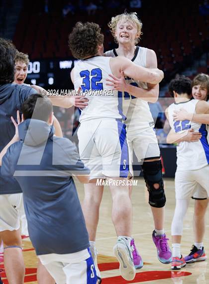 Thumbnail 1 in Shelton vs. Maywood/Hayes Center (NSAA Class D2 Final) photogallery.