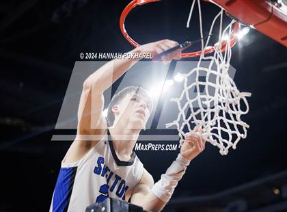 Thumbnail 3 in Shelton vs. Maywood/Hayes Center (NSAA Class D2 Final) photogallery.