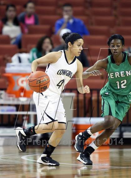 Thumbnail 1 in Plains vs. Kerens (UIL 1A Division 1 Final) photogallery.