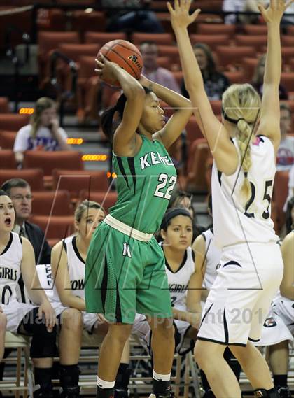 Thumbnail 2 in Plains vs. Kerens (UIL 1A Division 1 Final) photogallery.