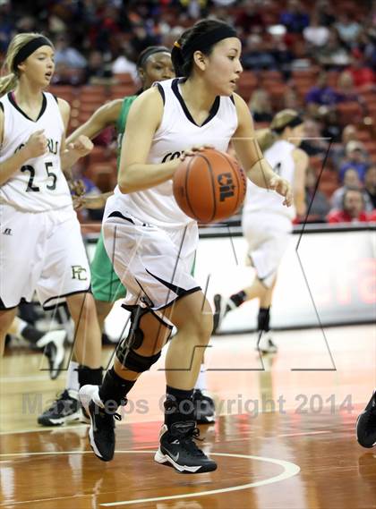 Thumbnail 2 in Plains vs. Kerens (UIL 1A Division 1 Final) photogallery.