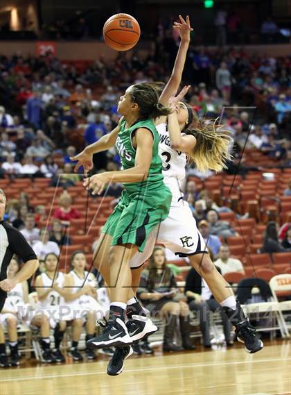 Thumbnail 1 in Plains vs. Kerens (UIL 1A Division 1 Final) photogallery.