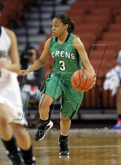 Thumbnail 3 in Plains vs. Kerens (UIL 1A Division 1 Final) photogallery.