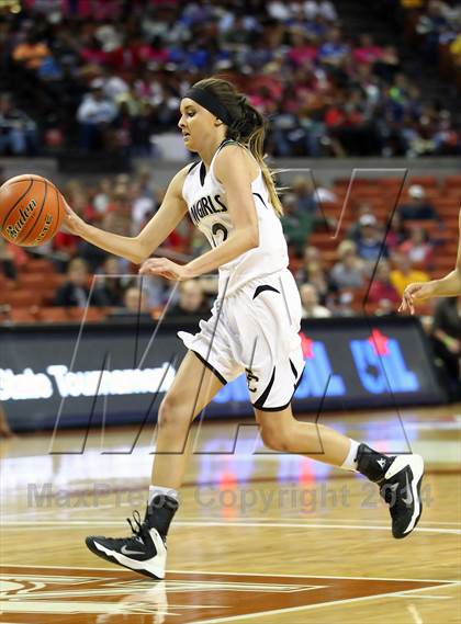 Thumbnail 1 in Plains vs. Kerens (UIL 1A Division 1 Final) photogallery.