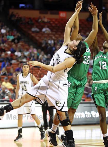 Thumbnail 2 in Plains vs. Kerens (UIL 1A Division 1 Final) photogallery.