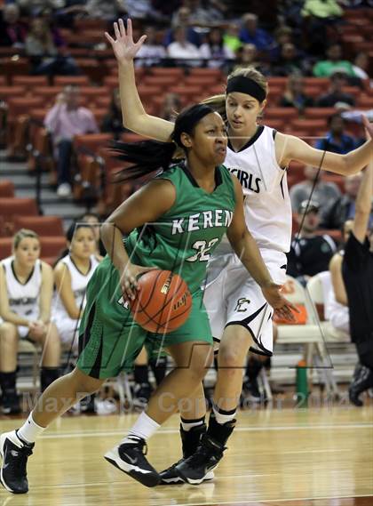 Thumbnail 1 in Plains vs. Kerens (UIL 1A Division 1 Final) photogallery.