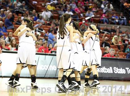 Thumbnail 2 in Plains vs. Kerens (UIL 1A Division 1 Final) photogallery.