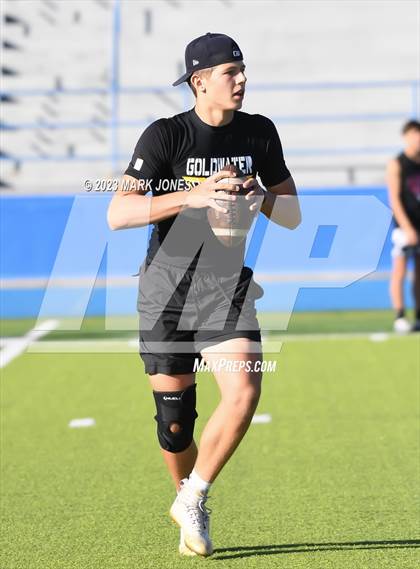 Thumbnail 3 in Goldwater vs. Chino Valley (Prescott 7v7) photogallery.