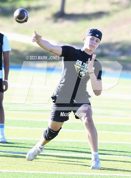 Thumbnail 3 in Goldwater vs. Chino Valley (Prescott 7v7) photogallery.