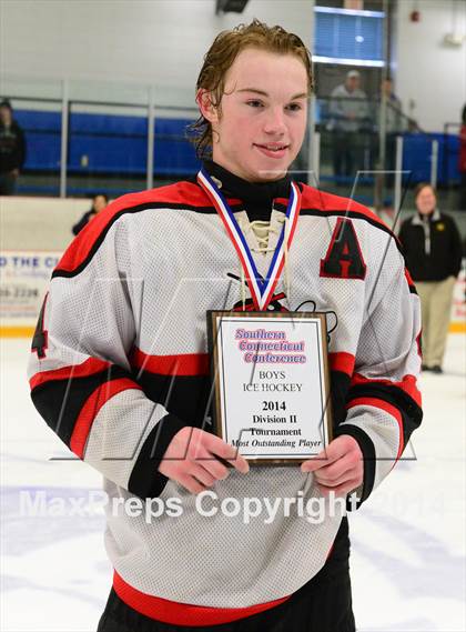 Thumbnail 1 in Amity Regional vs. Branford (SCC DII Final) photogallery.