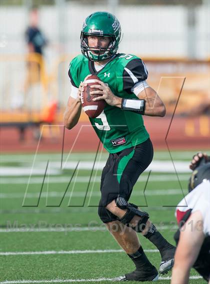 Thumbnail 3 in Upland vs Oaks Christian (UT Honor Bowl) photogallery.