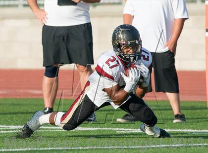 Thumbnail 1 in Upland vs Oaks Christian (UT Honor Bowl) photogallery.