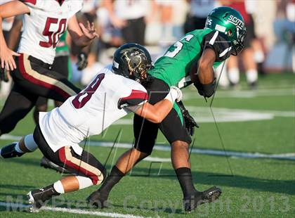 Thumbnail 1 in Upland vs Oaks Christian (UT Honor Bowl) photogallery.