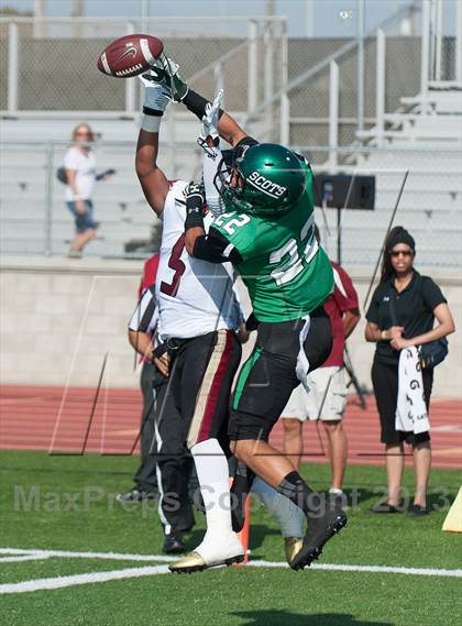 Thumbnail 3 in Upland vs Oaks Christian (UT Honor Bowl) photogallery.