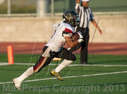 Thumbnail 1 in Upland vs Oaks Christian (UT Honor Bowl) photogallery.