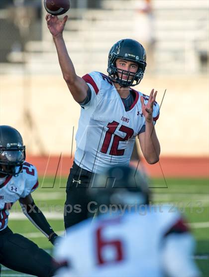 Thumbnail 1 in Upland vs Oaks Christian (UT Honor Bowl) photogallery.