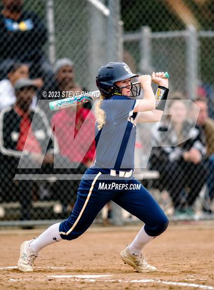 Thumbnail 3 in Elk Grove @ Laguna Creek photogallery.