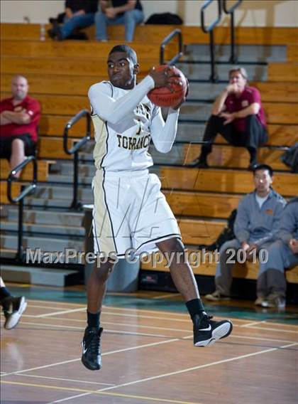 Thumbnail 3 in Troy vs. Troy (Santa Barbara Holiday Classic Tournament) photogallery.