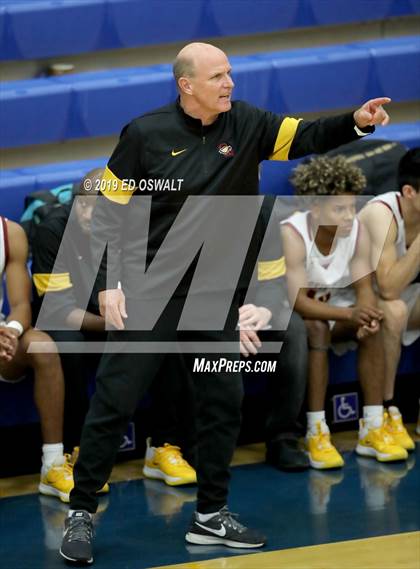 Thumbnail 2 in Windward vs. Clovis West (Nor Cal Tip Off Classic) photogallery.