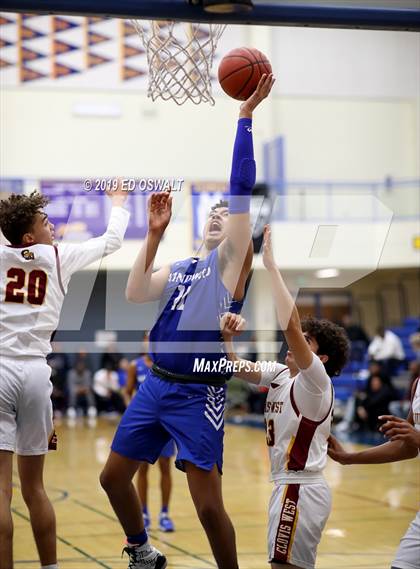 Thumbnail 2 in Windward vs. Clovis West (Nor Cal Tip Off Classic) photogallery.