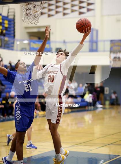 Thumbnail 2 in Windward vs. Clovis West (Nor Cal Tip Off Classic) photogallery.