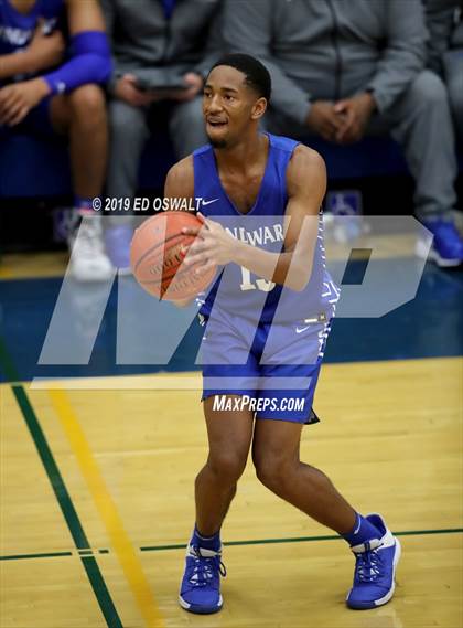 Thumbnail 2 in Windward vs. Clovis West (Nor Cal Tip Off Classic) photogallery.