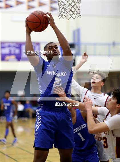 Thumbnail 2 in Windward vs. Clovis West (Nor Cal Tip Off Classic) photogallery.