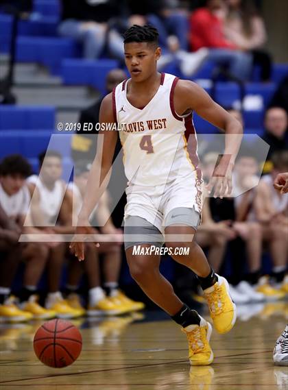 Thumbnail 2 in Windward vs. Clovis West (Nor Cal Tip Off Classic) photogallery.