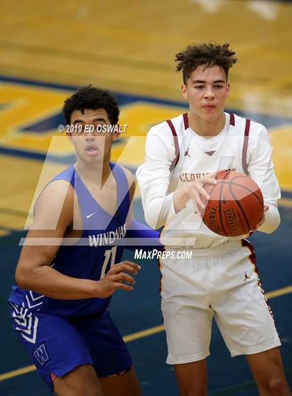 Thumbnail 3 in Windward vs. Clovis West (Nor Cal Tip Off Classic) photogallery.