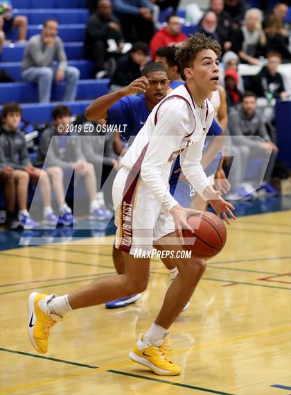 Thumbnail 1 in Windward vs. Clovis West (Nor Cal Tip Off Classic) photogallery.
