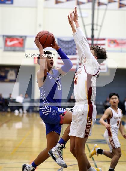 Thumbnail 2 in Windward vs. Clovis West (Nor Cal Tip Off Classic) photogallery.
