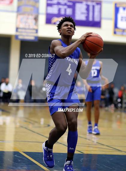 Thumbnail 3 in Windward vs. Clovis West (Nor Cal Tip Off Classic) photogallery.
