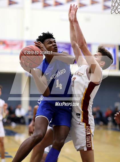 Thumbnail 2 in Windward vs. Clovis West (Nor Cal Tip Off Classic) photogallery.