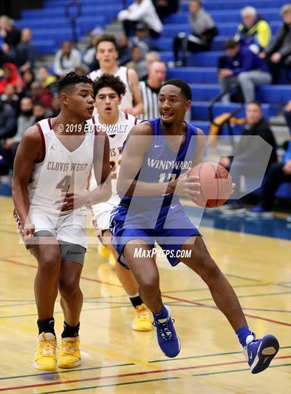 Thumbnail 2 in Windward vs. Clovis West (Nor Cal Tip Off Classic) photogallery.
