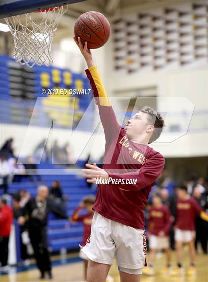 Thumbnail 1 in Windward vs. Clovis West (Nor Cal Tip Off Classic) photogallery.