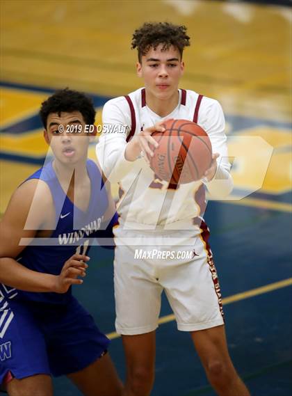 Thumbnail 2 in Windward vs. Clovis West (Nor Cal Tip Off Classic) photogallery.