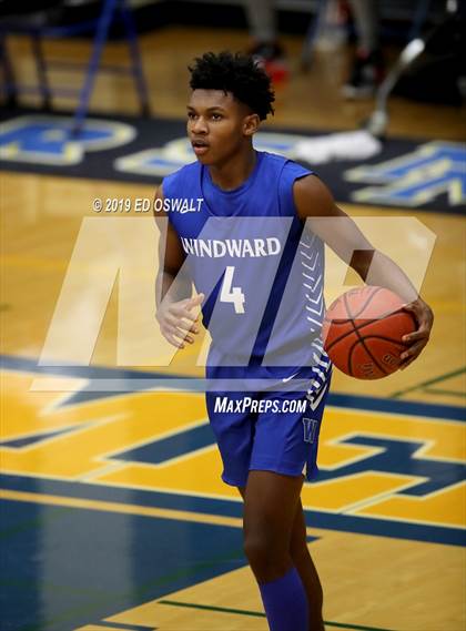Thumbnail 3 in Windward vs. Clovis West (Nor Cal Tip Off Classic) photogallery.