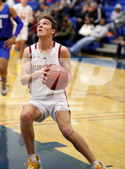 Thumbnail 2 in Windward vs. Clovis West (Nor Cal Tip Off Classic) photogallery.