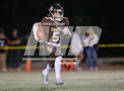 Thumbnail 1 in   Loyola @ Crespi photogallery.