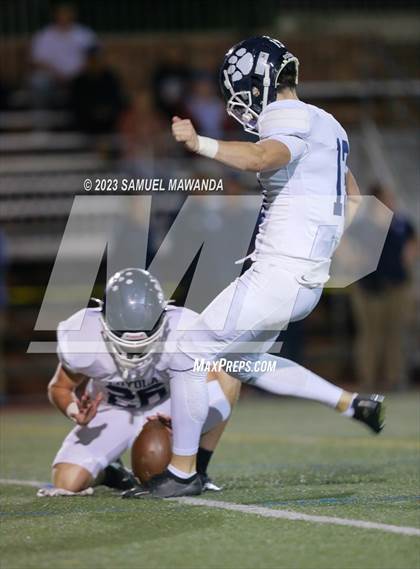 Thumbnail 3 in   Loyola @ Crespi photogallery.