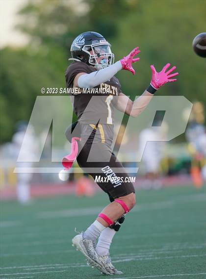 Thumbnail 1 in   Loyola @ Crespi photogallery.