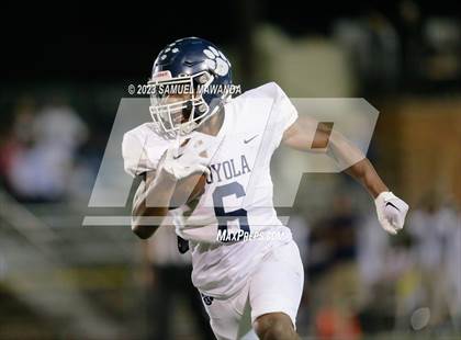Thumbnail 3 in   Loyola @ Crespi photogallery.