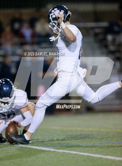 Thumbnail 2 in   Loyola @ Crespi photogallery.