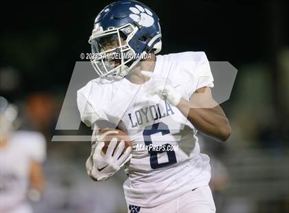 Thumbnail 1 in   Loyola @ Crespi photogallery.